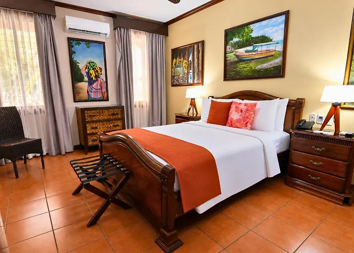 Hotel Casa Roland Golfito Resort